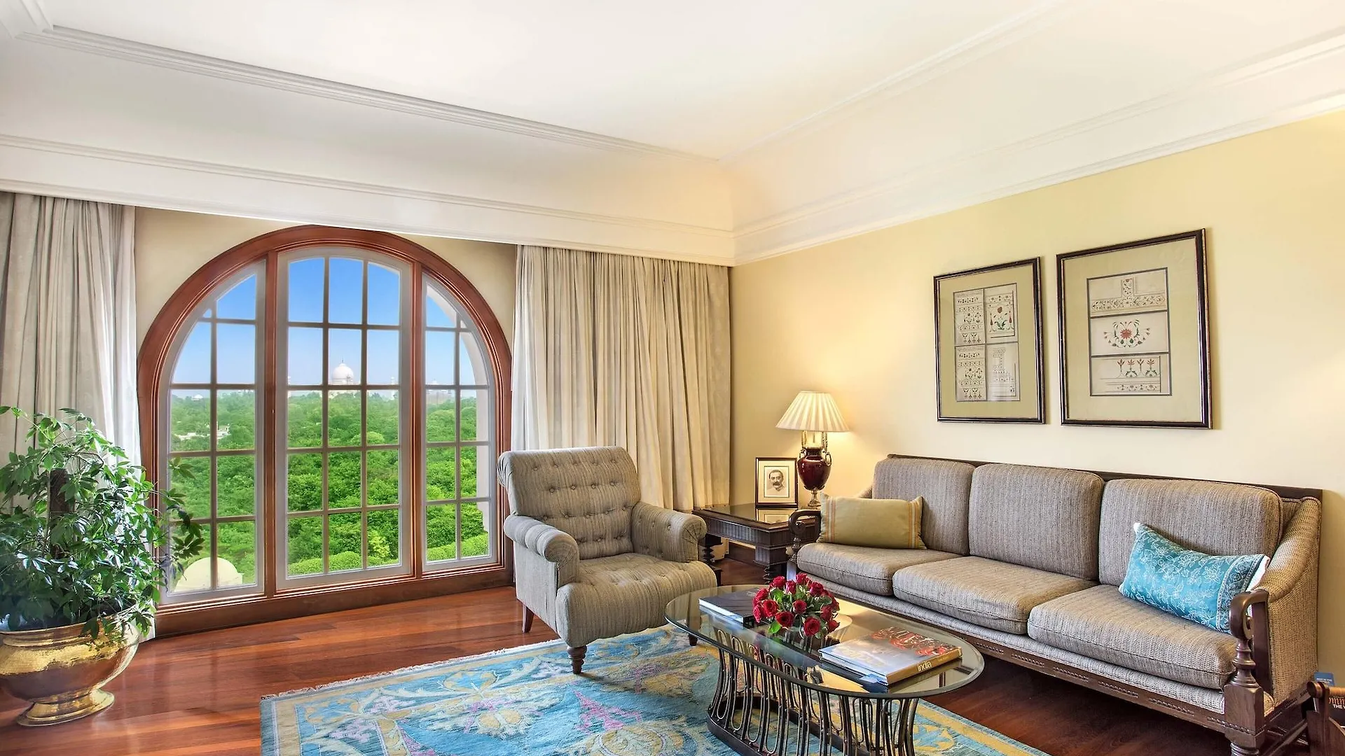 The Oberoi Amarvilas Agra Agra  Hotel